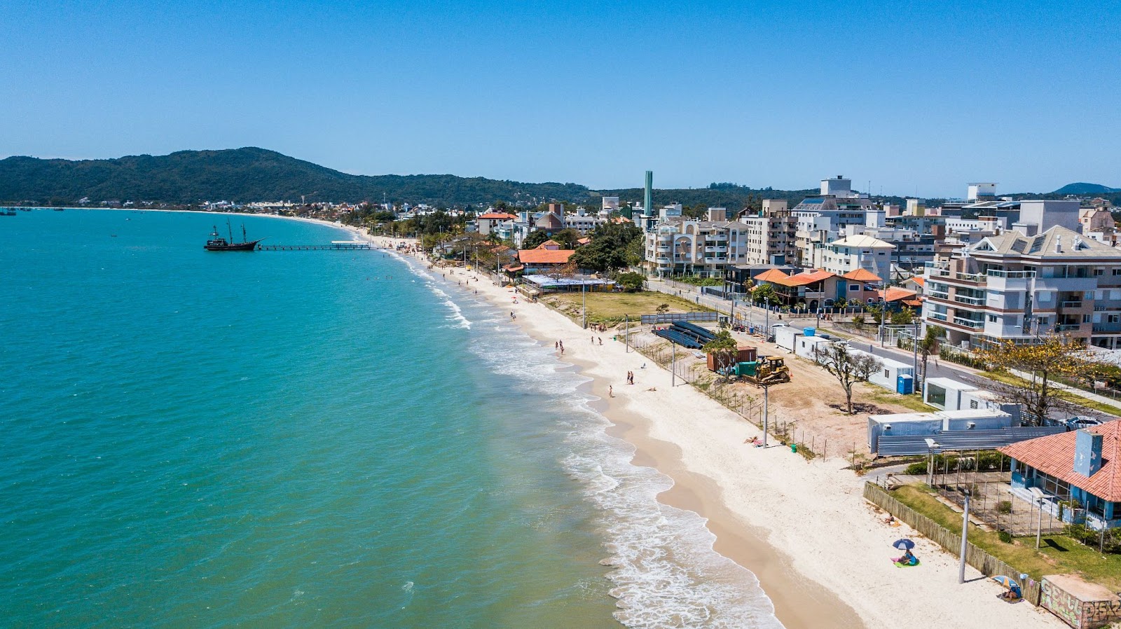 Limpa fossa em Norte da Ilha