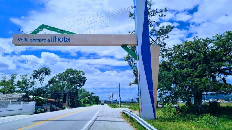 Limpa fossa em Ilhota
