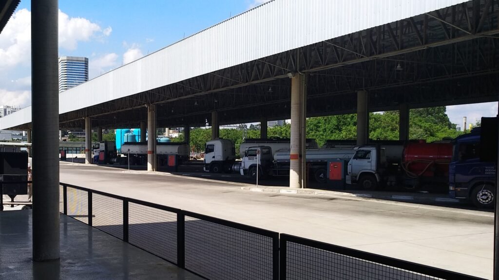 Estação de descartes de lama, Atend Ambiental, uma empresa aliada da marca Socorro.